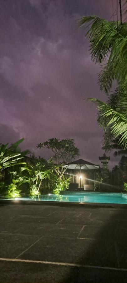 Galang Hari Villa Ubud  Luaran gambar